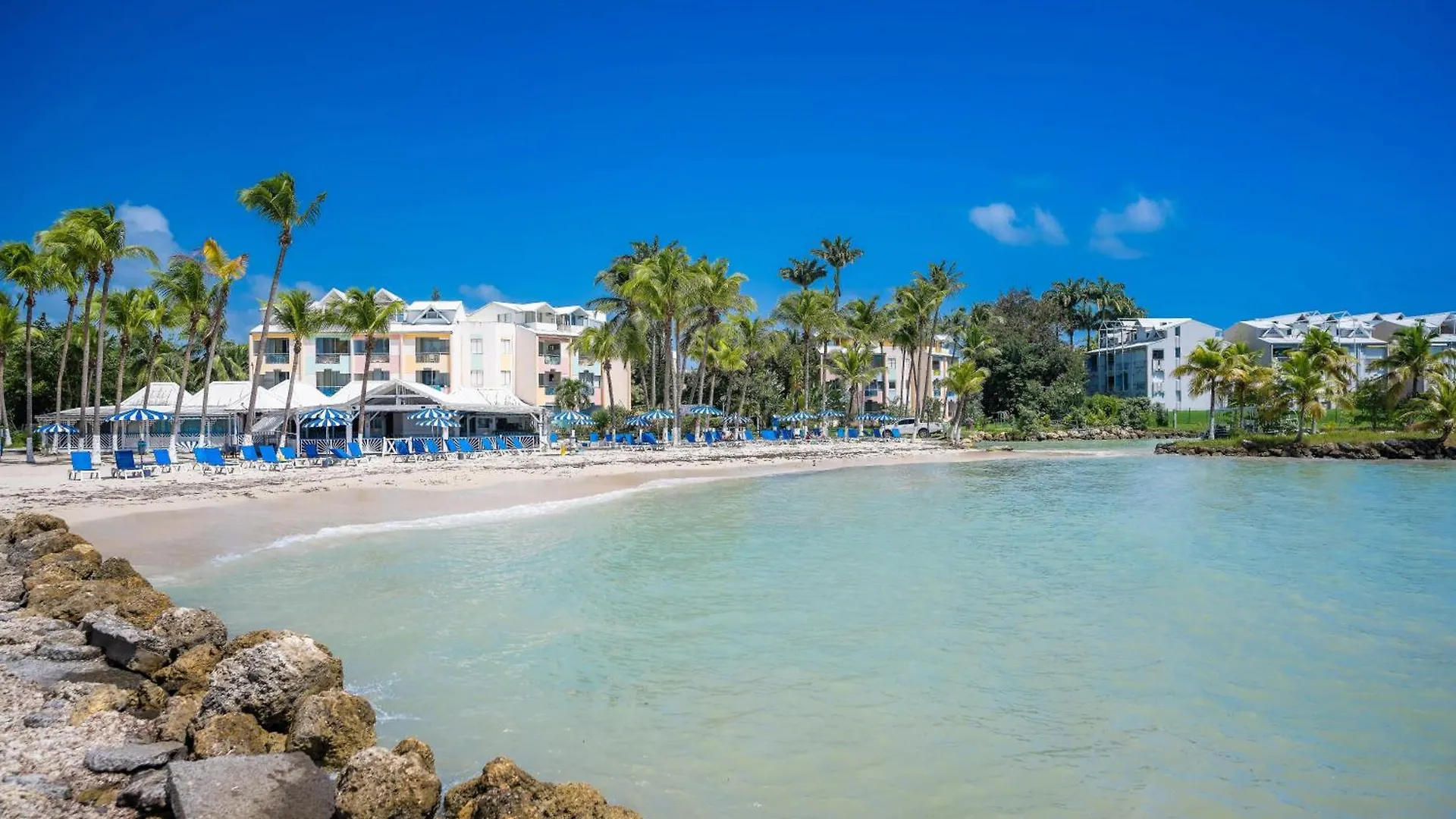Appartement Bord De Mer Tres Fonctionnel -Acces Direct Plage & Vue Mer Exceptionnelle Le Gosier (Grande-Terre)